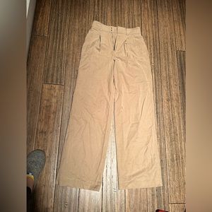 Everlain Khaki Trousers. 00R.